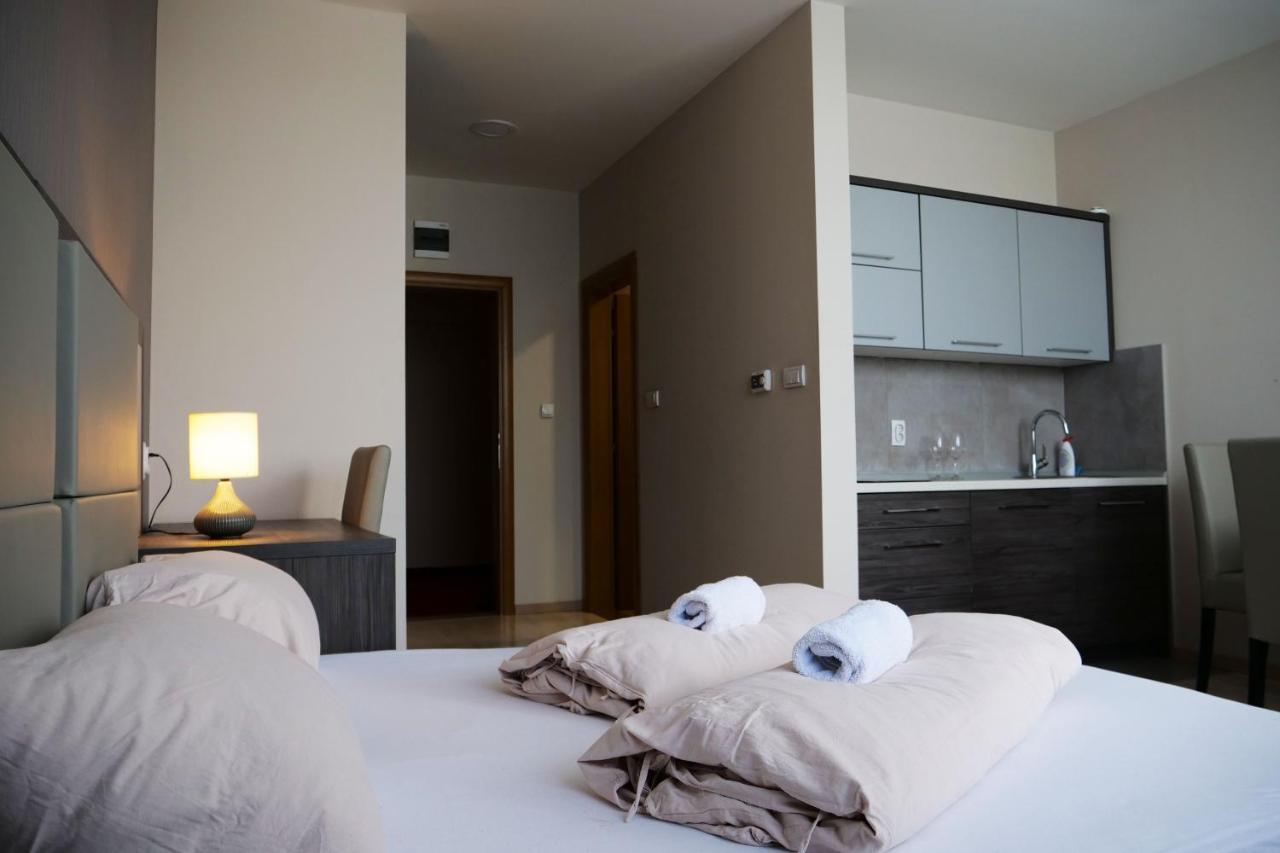La Casa Apartments บันยาลูกา ภายนอก รูปภาพ